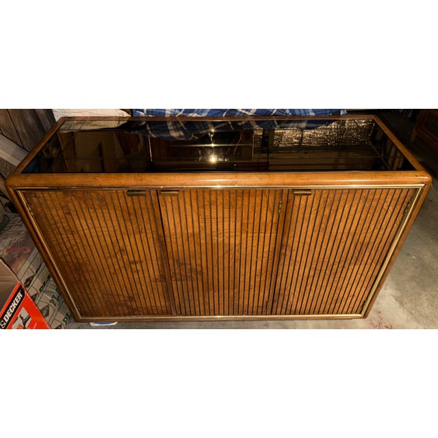 Mid-Century Modern Authentic Vintage 1960s Mid-Century Modern / Hollywood Regency Style Buffet-Server/Credenza, by American of Martinsville For Sale - Image 3 of 8