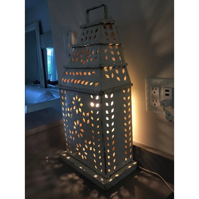 Transitional Vintage Late 19th Century Tole Lamp For Sale - Image 3 of 7