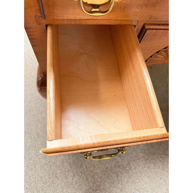 Wood 1980s Queen Anne Style Mahogany Wood Lowboy Dressing Table For Sale - Image 7 of 13