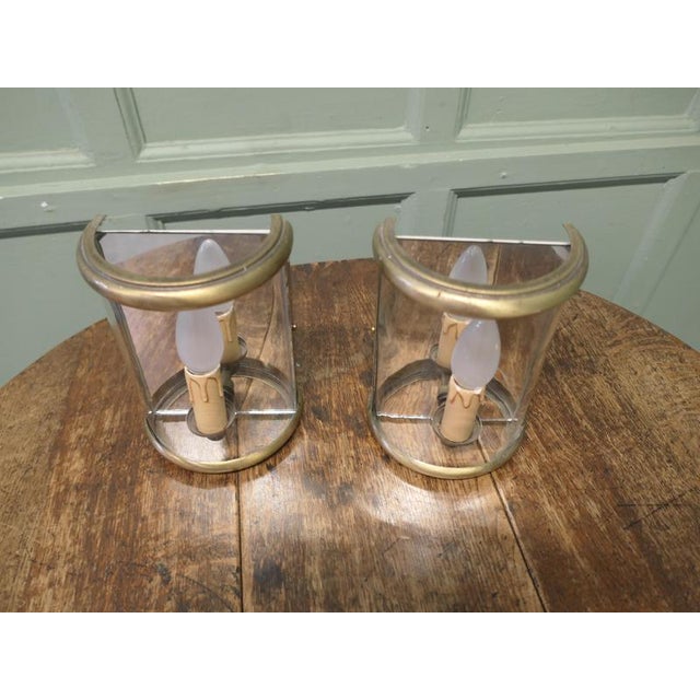 Small French Brass Convex Wall Lanterns, 1980, Set of 2 For Sale - Image 3 of 8