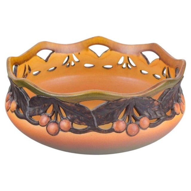 1920s Ipsens Enke Ceramic Bowl with Openwork Rim and Relief of Fruits, 1920s-1930s For Sale - Image 5 of 5