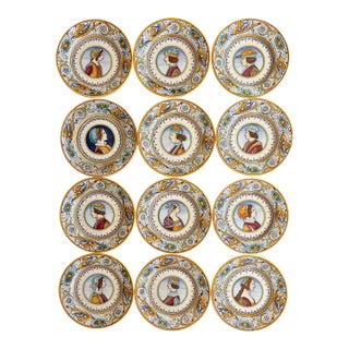 Vintage Italian Deruta Renaissance-Style Dining Plates- Set of 12 For Sale