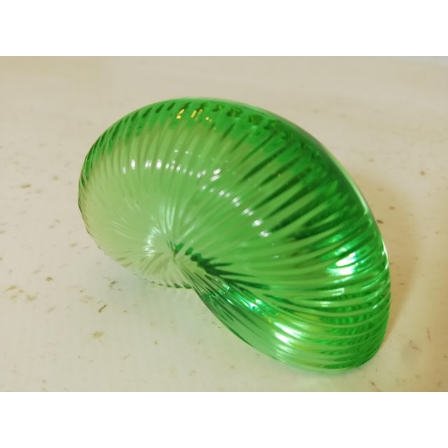 Mid-Century Modern Baccarat Crystal Nautilus Shell, France, 1980s For Sale - Image 3 of 9