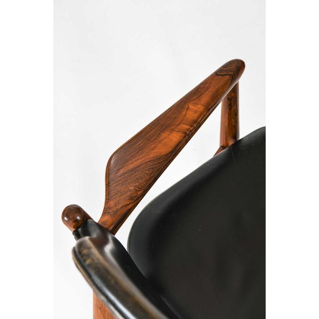Scandinavian Modern Dining Chairs in Leather by Arne Vodder, 1960s, Set of 6 For Sale - Image 9 of 11
