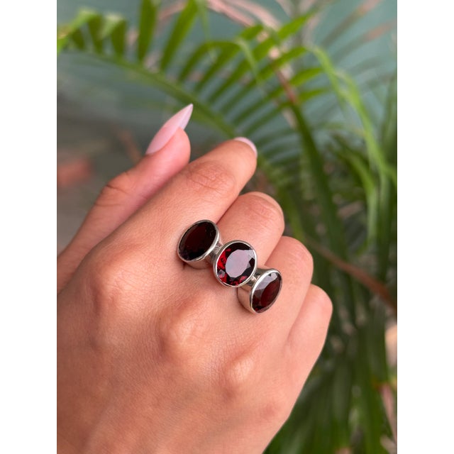 Antique Style Deep Red Garnet Triple Stone Bezel Set Silver Ring - Size 7.5 For Sale - Image 6 of 13