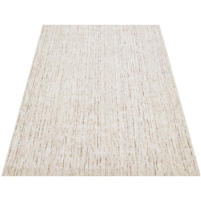 Indian 2020s Modern Indian Loop Handmade Solid Beige Wool Rug For Sale - Image 3 of 7