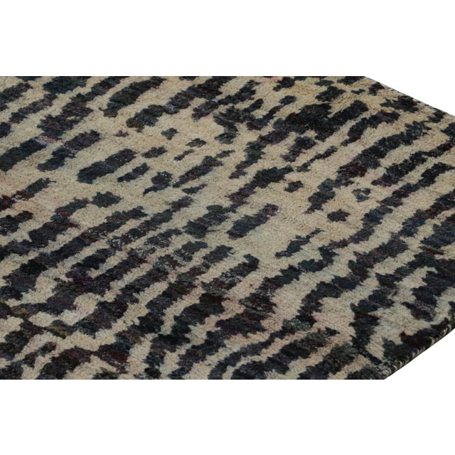 2010s Rug & Kilim’s Contemporary Abstract Rug With Geometric Patterns For Sale - Image 5 of 7