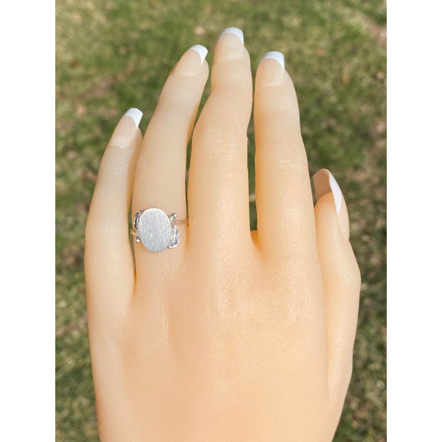 The Spef: Vintage Italian Made White Gold Signet Ring For Sale - Image 9 of 10