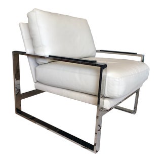 Vanguard Furniture White Modern Leather and Chrome Chair For Sale