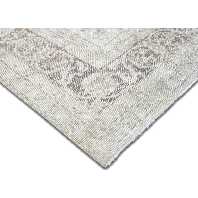 Traditional 1960s Turkish Oushak Rug For Sale - Image 3 of 6