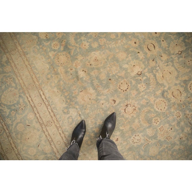:: Single center medallion atop a covered field of detailed scrolled leaves, blossoms, palmettes and interconnected buds....
