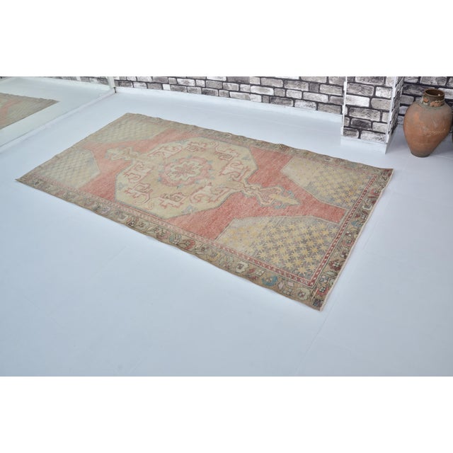 Turkish 1950s Oushak Anatolian Kurdish Floral Carpet For Sale - Image 3 of 9