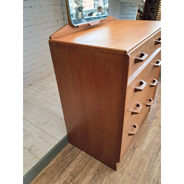 Mid-Century Brandon Chest of Drawers in Oak with Mirror from G-Plan, 1950s For Sale - Image 10 of 18