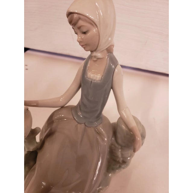 Lladro Vintage Lladro Shepardess Girl Sitting With Dove Porcelain Figurine For Sale - Image 4 of 9