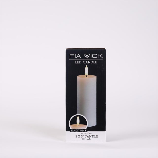 Kenneth Ludwig Chicago FIA Wick Ivory Pillar Candle (Set of 4) For Sale - Image 4 of 5