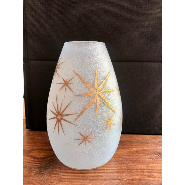 Mid-Century Modern Mid Century Atomic Star Frosted Vase by Bartlett-Collins For Sale - Image 3 of 9