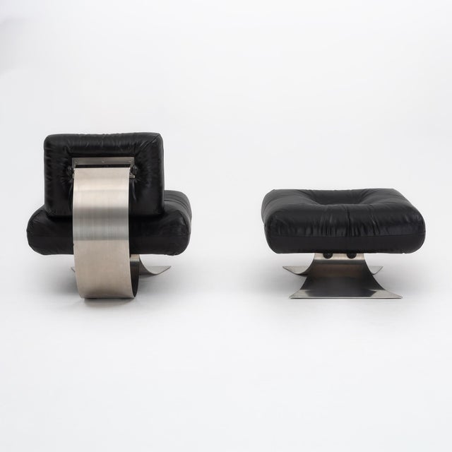 Oscar Niemeyer “Alta” Lounge Chair and Ottoman for Mobilier International, 1971 For Sale In New York - Image 6 of 18