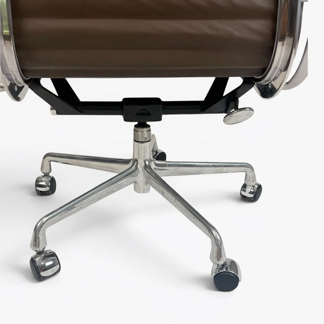 Herman Miller Eames Aluminum Group High-Back Executive Office Chair - Brown Leather For Sale - Image 9 of 11