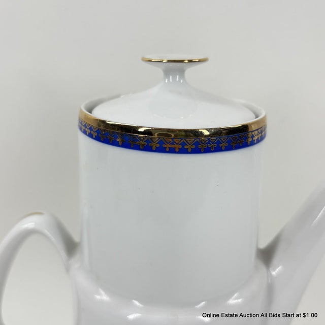 Vintage Epiag Royal Czechoslovakia Porcelain Coffee Pot Floral Bouquet For Sale - Image 10 of 11