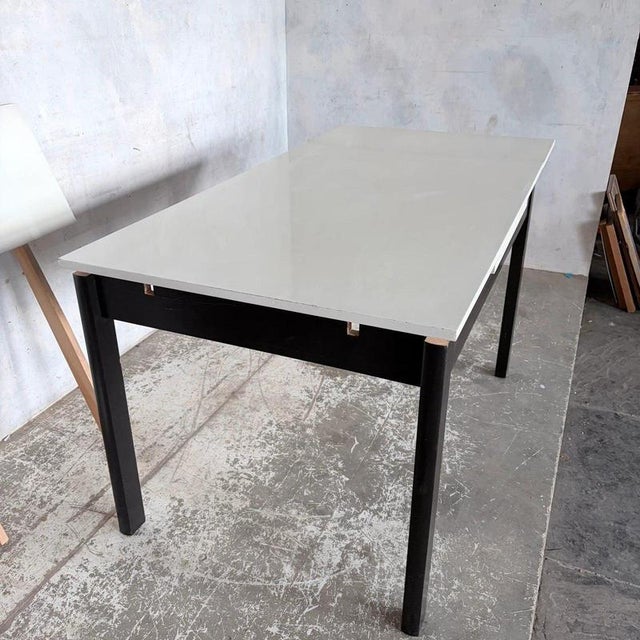 Mid-Century White Formica Draw Leaf Extending Dining Table, 1960s For Sale - Image 6 of 10