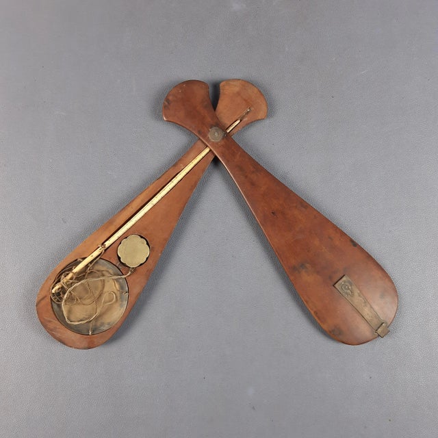 A fantastic antique small portable scale, attributed to fine Chinese manufacture between the late 19th and early 20th...