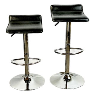 1990s Vintage Modern Contemporary Italian Style Leather & Chrome Barstools - A Pair For Sale