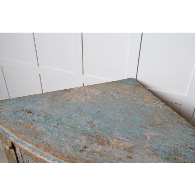 Blue Antique Swedish Folk Art Blue Corner Cabinet in Gustavian Style, 1800s For Sale - Image 8 of 9