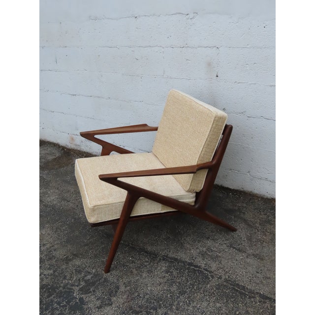 Danish Modern Poul Jensen for Selig Sculpted Z Lounge Chairs a Pair 6337 For Sale In Miami - Image 6 of 18