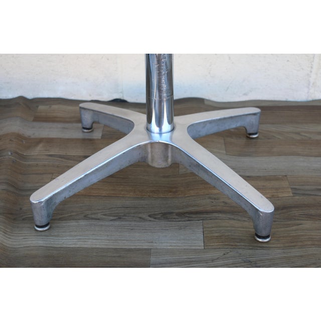 Set of 3 Mid-Century Modern Butcher Block & Chrome Swivel Bar Stools, 1970s For Sale - Image 10 of 18