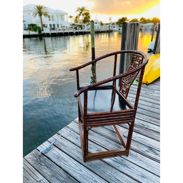 Chinoiserie 19th Century English Colonial Chinese Fretwork Back Chinoiserie Bamboo Chair. For Sale - Image 3 of 11