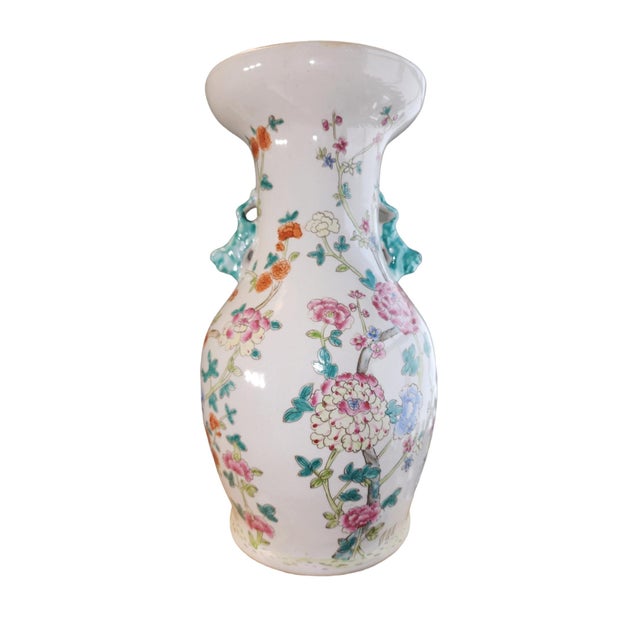 Chinoiserie 20th Century Qianlong Famille Rose Large Floral Vase For Sale - Image 3 of 7