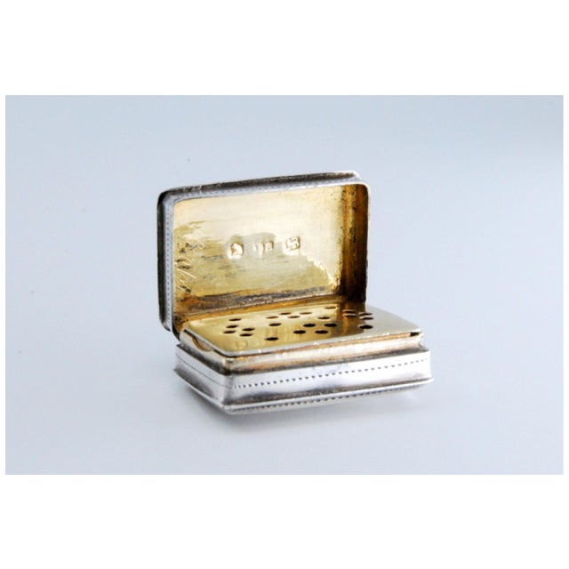 Metal Silver and Gold Vinaigrette Box with Engraving For Sale - Image 7 of 11
