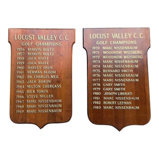 1950 Vintage Golf Country Club Plaques Painted on Wood Locust Valley Pennsylvania Golf Champions - Set of 2 For Sale