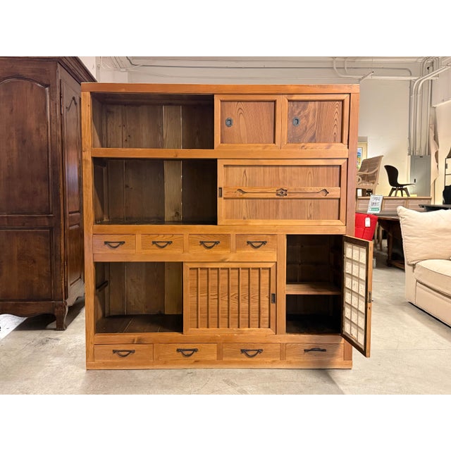 小澤摩純　When Betsy’s a good kitchen 銅版➕手彩 Antique Japanese Single Piece Kyoto Mizuya Kitchen Tansu