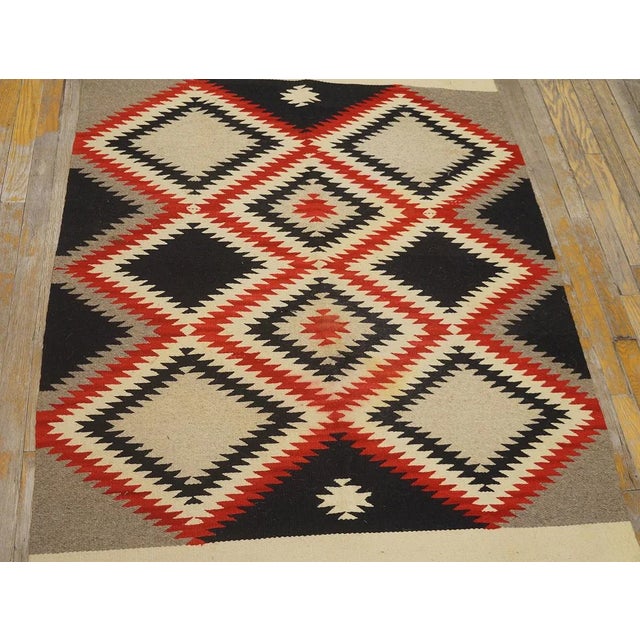 1940s Gray Zig Zag Tribal Antique American Navajo Carpet 3'9" X 6' Flatweave Wool Rug For Sale - Image 4 of 11