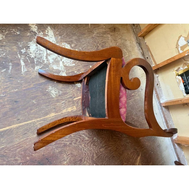 Early 20th Century Set of 5 Regency Style Carved Mahogany Klismos Dining Chairs For Sale - Image 14 of 16