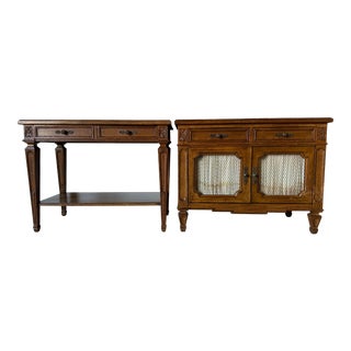 Vintage Auffray & Co. Walnut French Louis Xvi- Style Nightstands - a Pair For Sale