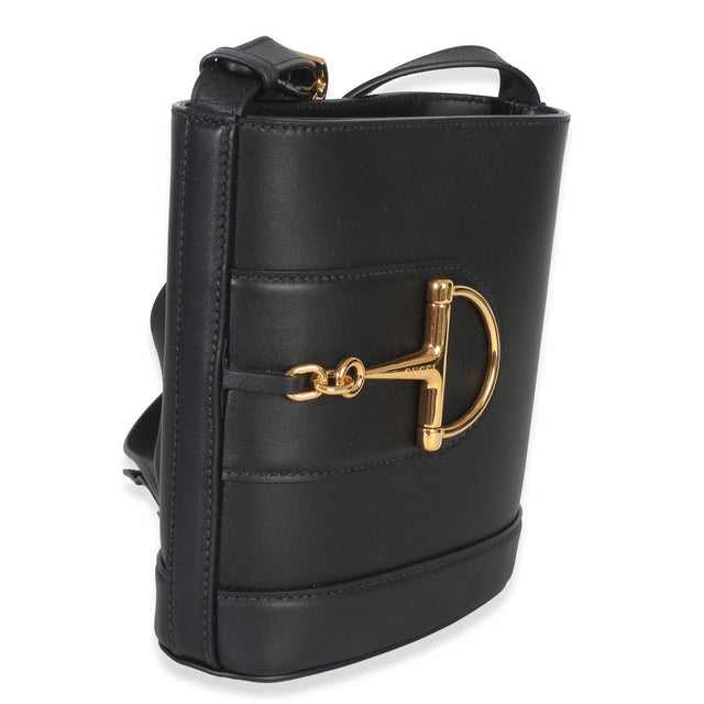 Contemporary Black Smooth Calfskin Hasler Horsebit 73 Small Bucket Bag For Sale - Image 3 of 9