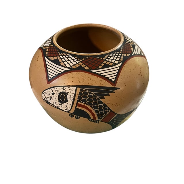 Early 21st Century Mata Ortiz Roberto Banuelos Pot With Fish Motif For Sale - Image 5 of 10