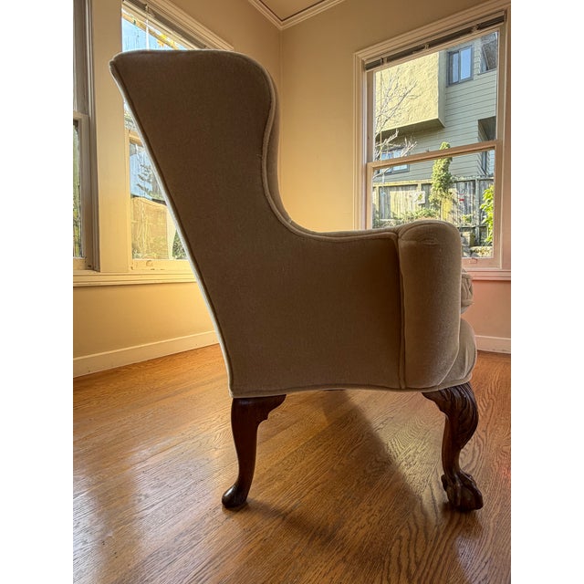 Late 19th Century Late 19th Century Georgian Wingback Settee, With Walnut Ball & Claw Feet/Acanthus Leaves For Sale - Image 5 of 8