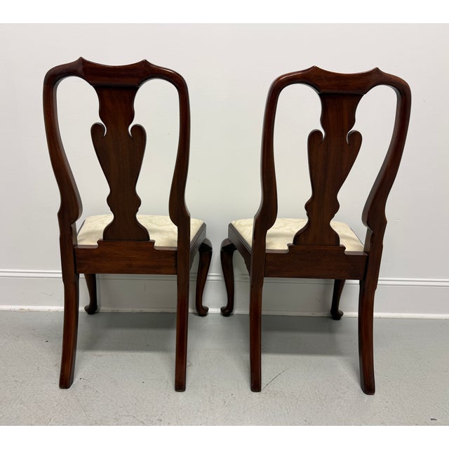 Late 20th Century Henkel Harris 110s 29 Solid Mahogany Queen Anne Dining Side Chair - Pair A For Sale - Image 5 of 12