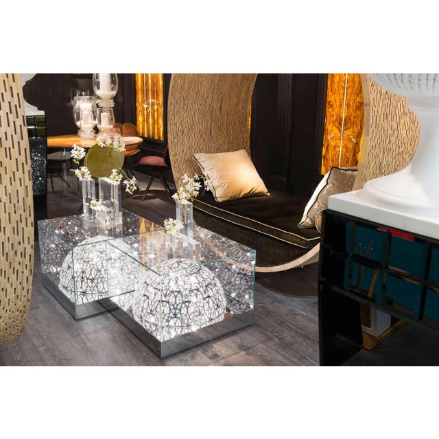 Glass Roma Coffee Table with Arabesque Steel & Crystal Lamps from VGnewtrend, in New conditions. Designed from 2000