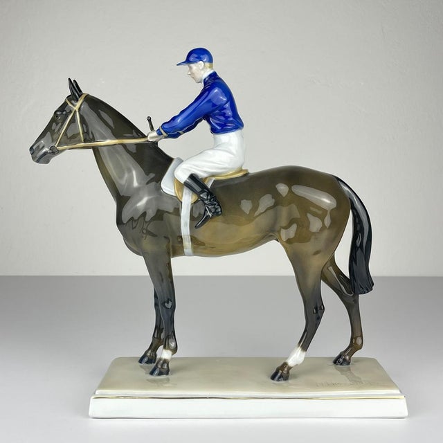 Original Sculpture of Horse and Jockey by Max Hermann Fritz for Fraureuth Kunstabteilung, Germany, 1920s For Sale - Image 12 of 16