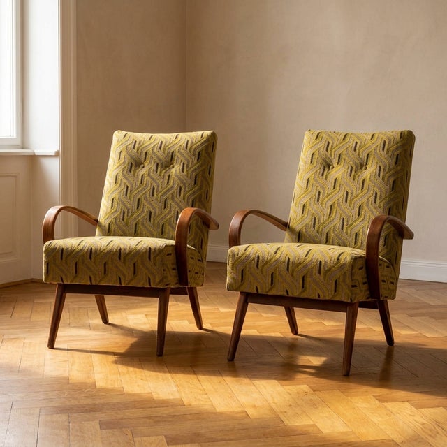 Beige Bentwood Armchairs in Beige and Yellow Upholstery by Jaroslav Šmídek, Czechoslovakia, 1950s, Set of 2 For Sale - Image 8 of 8