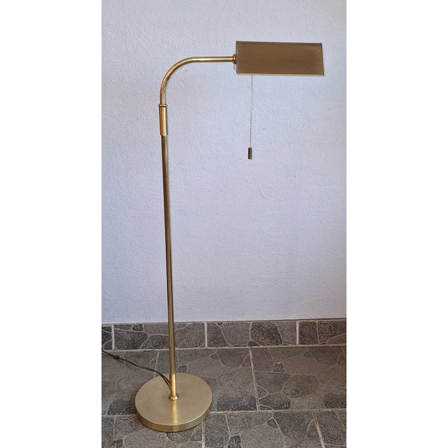 Vintage Height-Adjustable Floor Lamp with Brass Frame, 1980s, in Good conditions. Designed 1980 to 1989 European Plug (up...