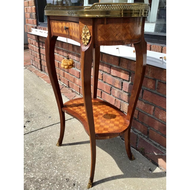 Classic French Transition Marble Top Side Table For Sale In Los Angeles - Image 6 of 11