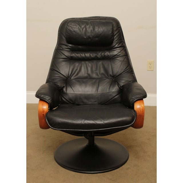 Chairworks Sabatinni Collection Black Leather Recliner Lounge Chair