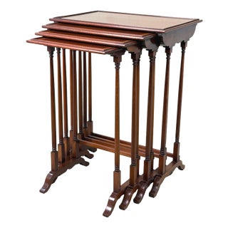 Antique Mahogany Quartetto Nesting Tables, 1880, Set of 4 For Sale
