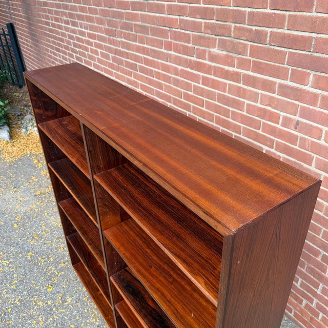 Mid-Century Modern 1960s Danish Modern Rosewood Bookcase With Adjustable Shelves For Sale - Image 3 of 12