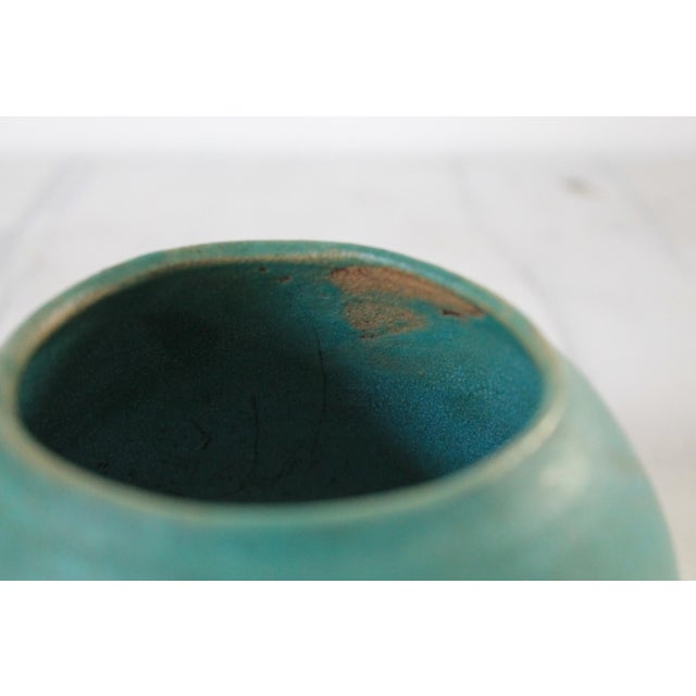 Vintage Teal Studio Art Pottery Vessel For Sale In Milwaukee - Image 6 of 10